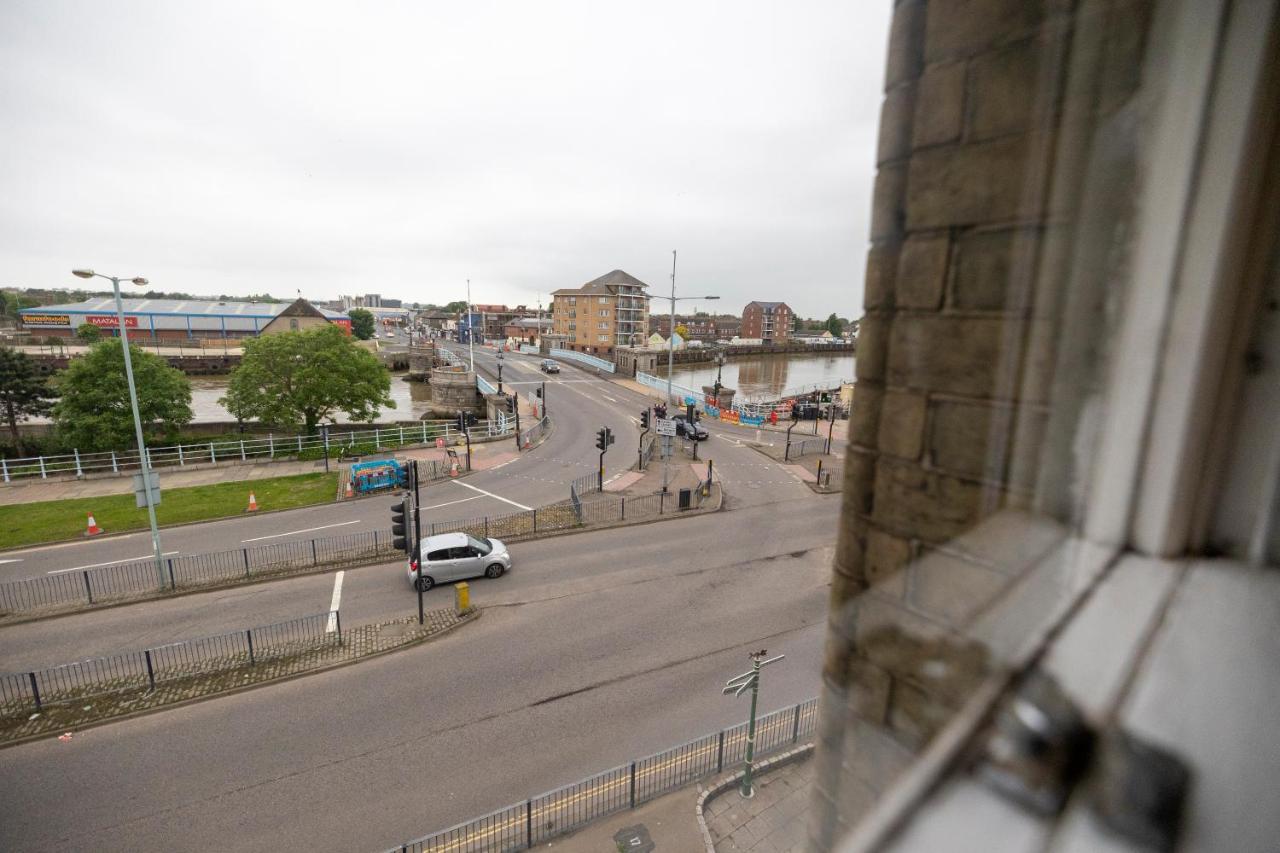 Entire Two Double Bedrooms Flat With River Yare View H6 Great Yarmouth Eksteriør billede