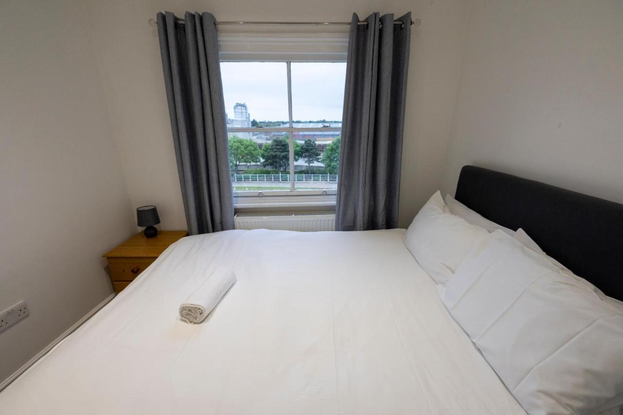 Entire Two Double Bedrooms Flat With River Yare View H6 Great Yarmouth Eksteriør billede